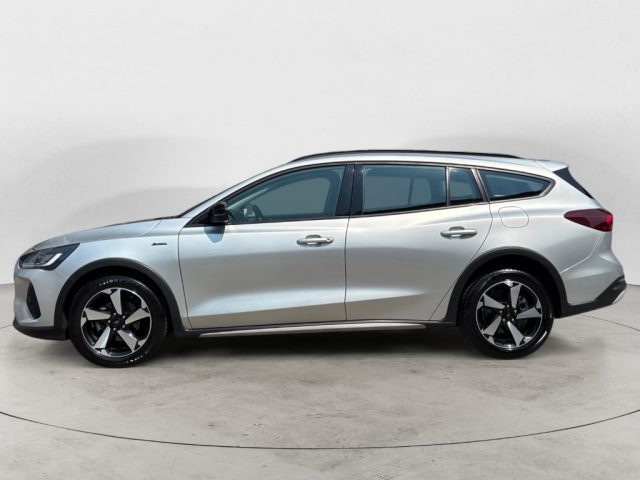 Ford Focus 1.0 EcoBoost Hybrid 125 CV SW Active X AUTOMATICA - foto 2 di 4