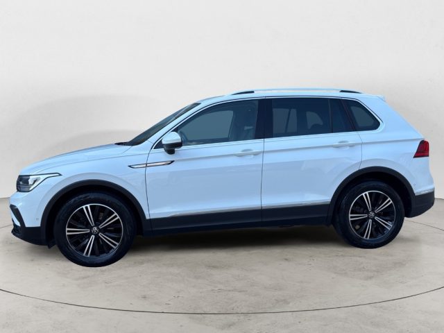 Volkswagen Tiguan 2.0 TDI 150 CV SCR DSG Life - foto 2 di 4