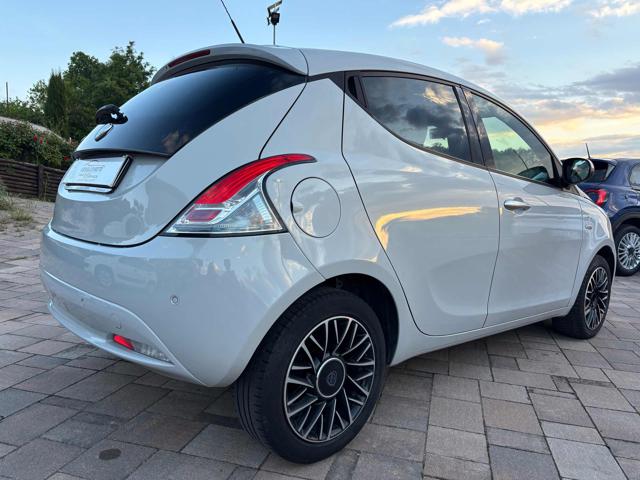 Lancia Ypsilon 1.3 MJT 16V 95 CV 5 porte S&S Mya - foto 3 di 4