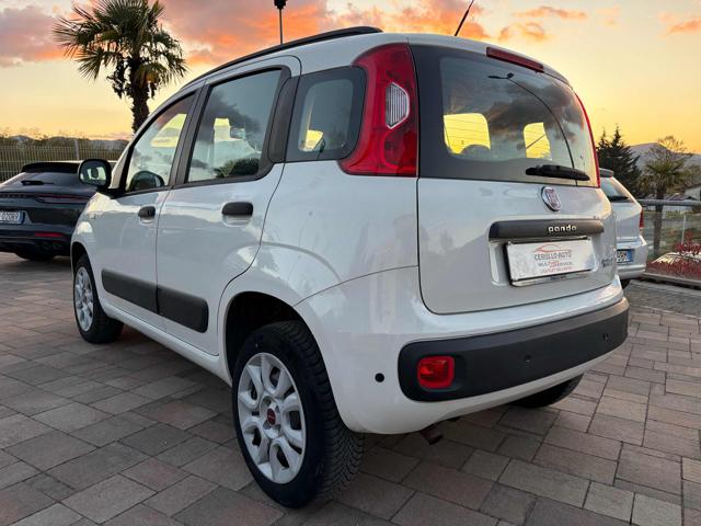 Fiat Panda 0.9 TwinAir Turbo Natural Power Lounge - foto 4 di 4