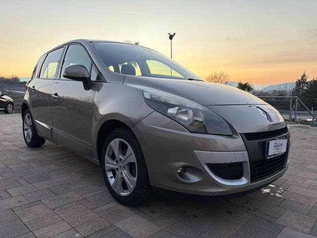Renault Scenic X-Mod 1.5 dCi 110CV Luxe - foto 2 di 4