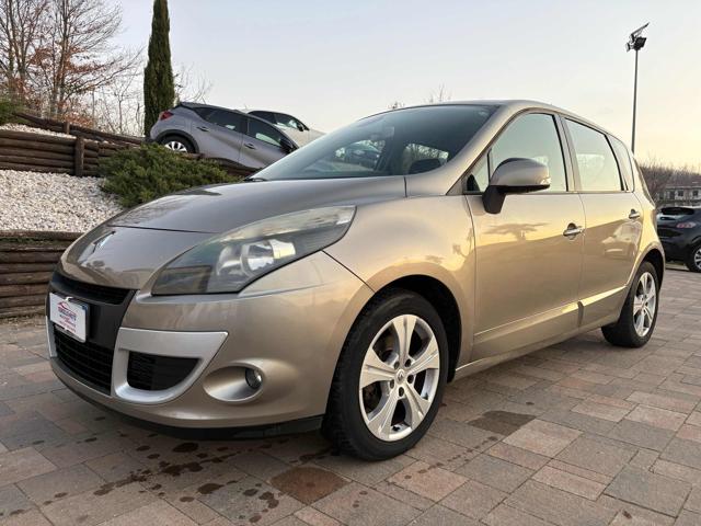 Renault Scenic X-Mod 1.5 dCi 110CV Luxe, del 2011, 244.000 km, in vendita a Satriano Di Lucania (PZ)