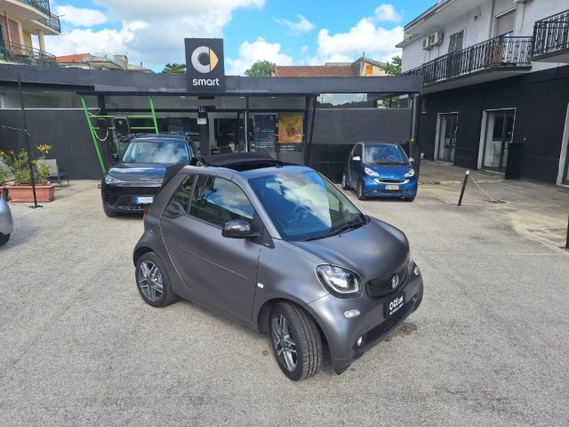 smart forTwo 90 PASSION AUT. SOLO KM. 19.924+PELLE NERA+NAVIG.+ usato a CASERTA