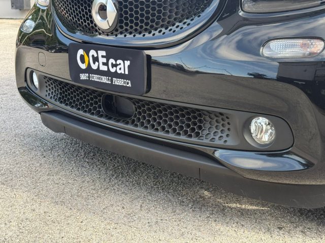 smart forFour 90 AUTOMATICA PASSION +NAV.+TELECAMERA P.+TETTOSKY - foto 2 di 4