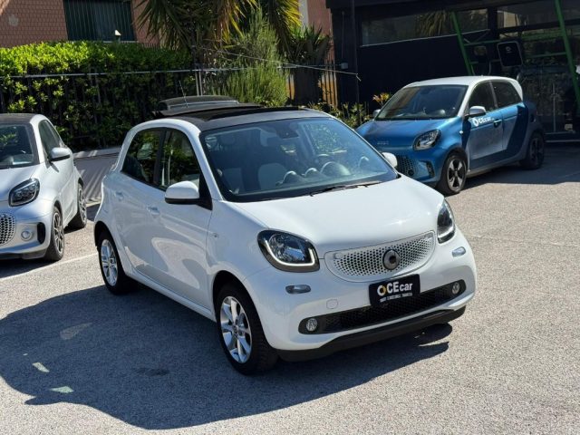 smart forFour 70 PASSION+NAVIGATORE +TELECAMERA POST.+TETTO APRI - foto 4 di 4