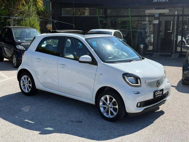 smart forFour 70 PASSION+NAVIGATORE +TELECAMERA POST.+TETTO APRI - foto 3 di 4
