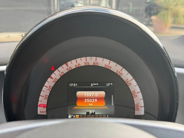 smart forFour 90 PRIME TWINAMIC +PELLE NERA +NAVIG.+TELECAMERA P - foto 4 di 4