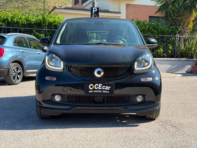 smart forTwo 90 SUPERPASSION TWINAMIC+NAVIG.+TELECAMERA POST. - foto 3 di 4