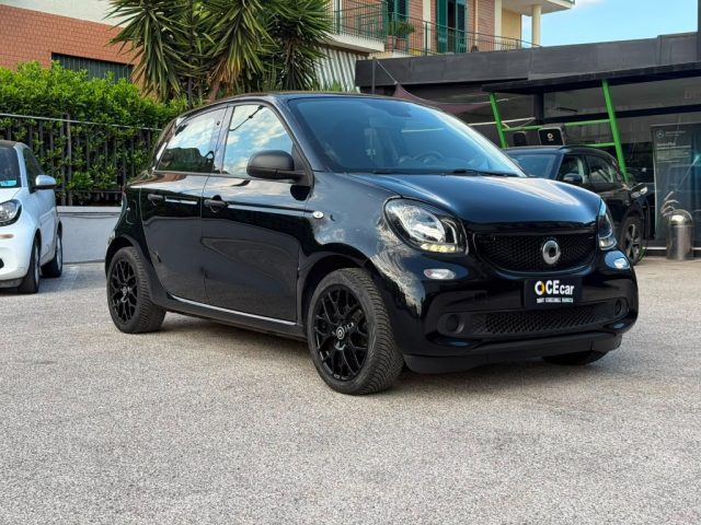 smart forFour 90 TURBO PASSION TWINAMIC+PACK SPORT+CERCHI DA 16" - foto 3 di 4