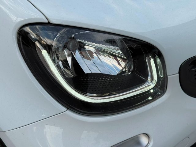 smart forFour 90 TWINAMIC PASSION+PACK BRABUS+NAV. - foto 4 di 4