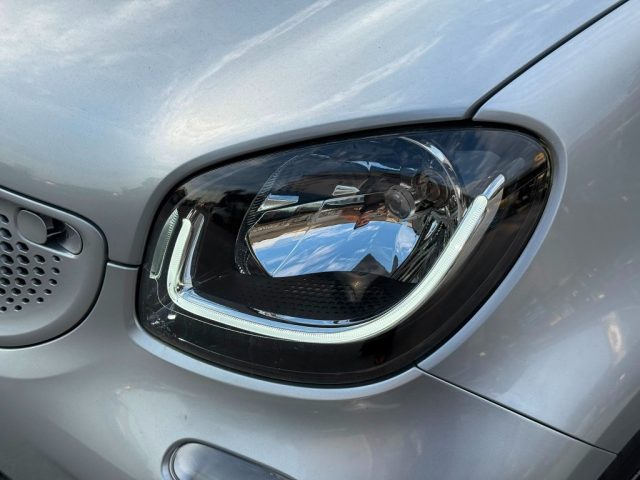 smart forFour 90 SUPERPASSION TWINAMIC+NAVIG.+TELEC.POST+AMBIENT - foto 3 di 4
