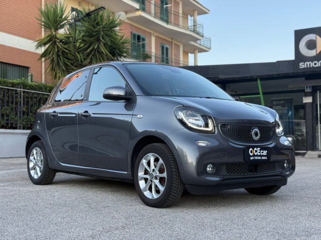 smart forFour 90 PRIME TWINAMIC +PELLE NERA +NAVIG.+UNICO PROPR. - foto 2 di 41