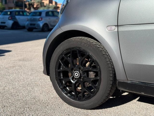 smart forTwo 90 PRIME TWINAMIC +PELLE NERA +NAVIG.+PACK SPORT - foto 4 di 4