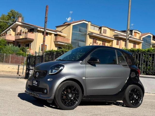 smart forTwo 90 PRIME TWINAMIC +PELLE NERA +NAVIG.+PACK SPORT - foto 3 di 4