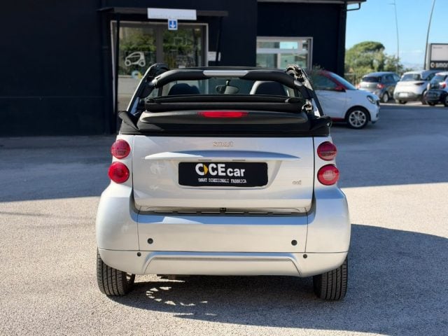 smart forTwo 800 40 kW cabrio pure cdi - foto 3 di 4