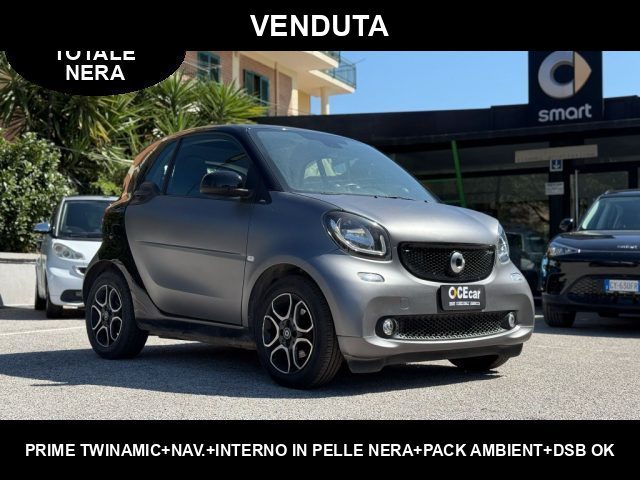 smart forTwo 70 PRIME+TWINAMIC+PELLE NERA+NAVIG.+PACK AMBIENT usato a CASERTA
