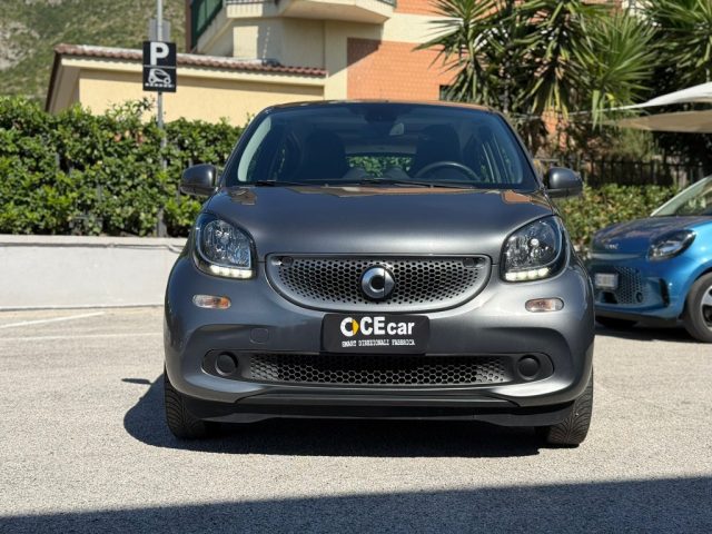smart forFour 90 AUT. PRIME+NAVIGATORE+PELLE NERA - foto 3 di 4