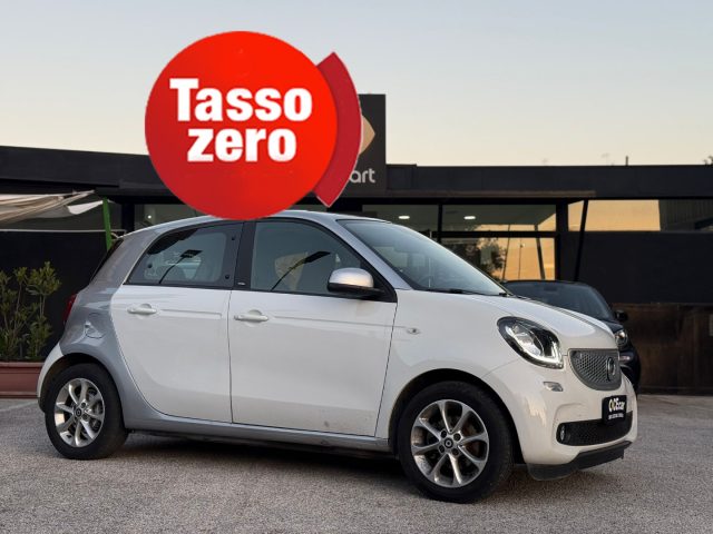 smart forFour 70 1.0 PASSION TWINAMIC CERCHI+NAV.+PACK LED+GPL usato a CASERTA
