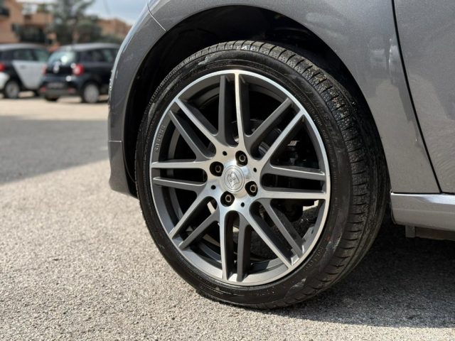 smart forFour BRABUS 109 CV +TETTO+NAV.+TELEC. POST.+AMBIENT - foto 2 di 4