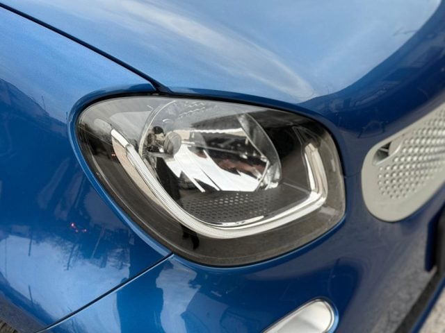 smart forTwo 70 1.0 TWINAMIC PASSION+NAV.+GARANZIA TRE ANNI - foto 4 di 32
