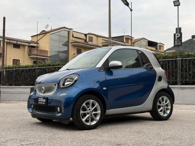 smart forTwo 70 1.0 TWINAMIC PASSION+NAV.+GARANZIA TRE ANNI - foto 2 di 32