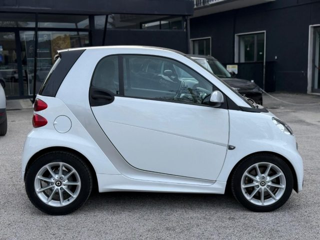 smart forTwo 71 CV PASSION+SERVOSTERZO TRE ANNI DI GARANZIA EST - foto 3 di 4