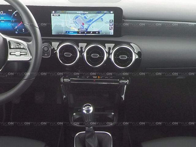 Mercedes-Benz A 200 d Sport -32% DAL NUOVO SOLO KM.9.493-UFF. FABBRICA, del 2020, 9.493 km, in vendita a Caserta (CE)