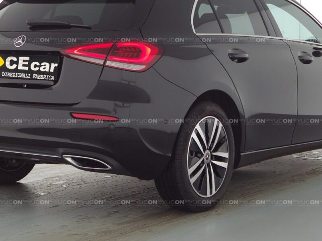 Mercedes-Benz A 200 d Sport -32% DAL NUOVO SOLO KM.9.493-UFF. FABBRICA - foto 4 di 4