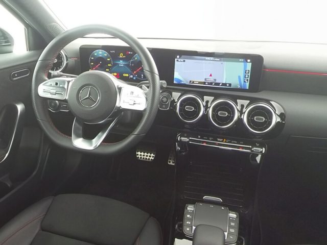 Mercedes-Benz A 220 d Aut. 190 CV 2021 PREMIUM+PACK AMG -41% DAL NUOVO, del 2021, 21.077 km, in vendita a Caserta (CE)