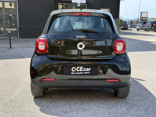 smart forFour 70 1.0 PASSION UNICO PROPRIETARIO SOLO KM. 25.303 usato a CASERTA
