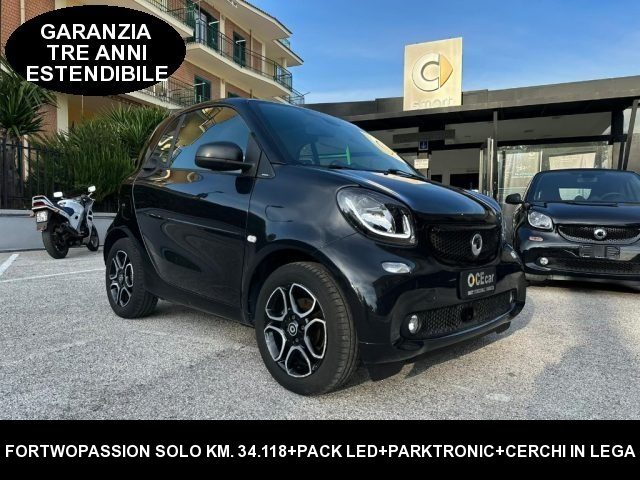 smart forTwo 70 1.0 PASSION TWINAMIC+PACK LED+PARKTRONIC usato a CASERTA