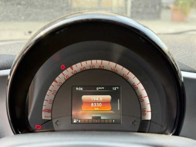 smart forFour 90 PRIME TWINAMIC SOLO KM. 8.330+PELLE NERA+NAVIG. usato a CASERTA