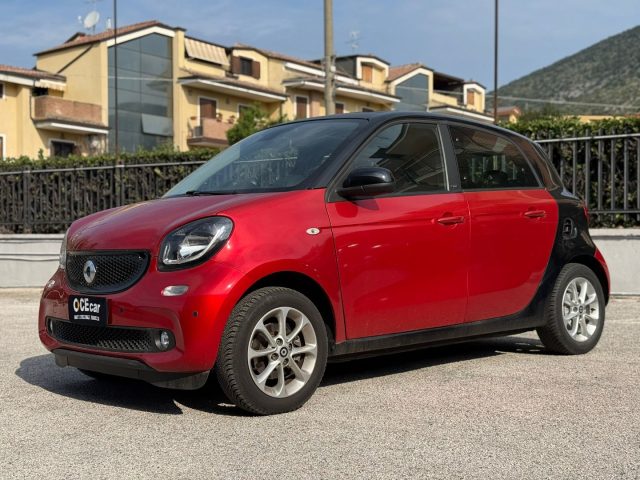 smart forFour 90 PRIME TWINAMIC SOLO KM. 8.330+PELLE NERA+NAVIG. - foto 3 di 4