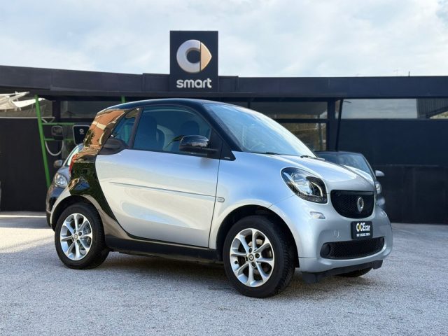 smart forTwo 70 1.0 TWINAMIC PASSION+GARANZIA TRE ANNI* - foto 3 di 4