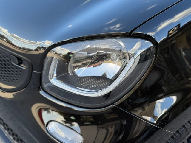 smart forFour 90 PRIME TWINAMIC +PELLE NERA +NAVIG.+PACK SPORT - foto 4 di 4