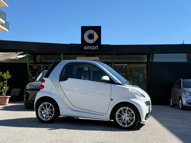 smart forTwo 71 CV PASSION MOD. 2015 TUTTI I TAGLIANDI EFFETTUA - foto 2 di 4
