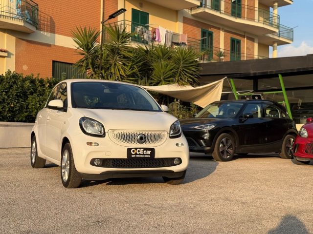 smart forFour 90 TWINAMIC+UNICO PROPR.+NAV.+LED ANT.+PASSION - foto 2 di 4