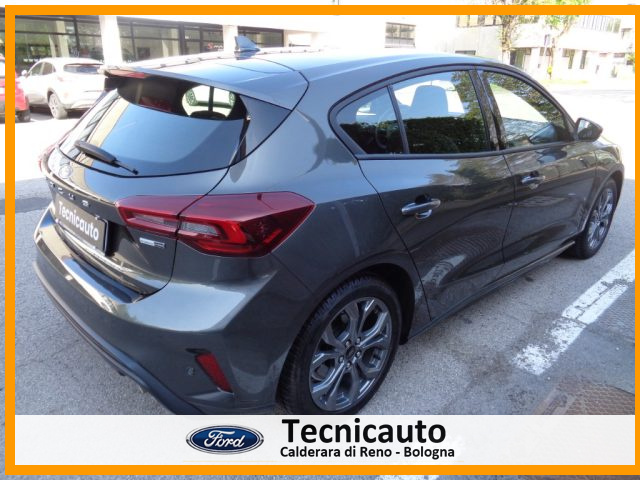 Ford Focus 1.0 EcoBoost Hybrid 125 CV 5p. ST-Line MHEV - foto 2 di 4