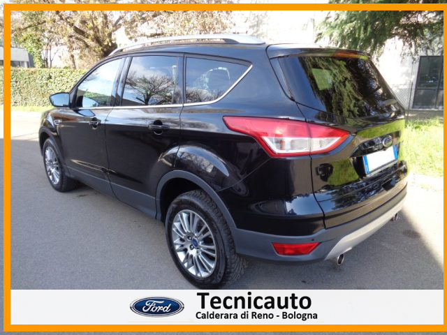 Ford Kuga 2.0 TDCI 140 CV 4WD Powershift Titanium - foto 4 di 4