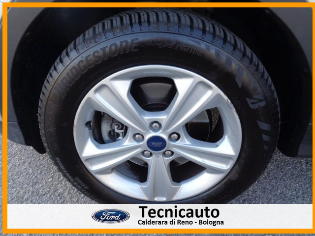 Ford Kuga 2.0 TDCI 150 CV S&S 4WD Titanium, del 2016, 186.021 km, in vendita a Calderara Di Reno (BO)