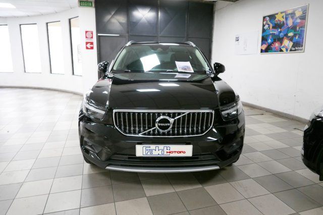 Volvo XC40 T5 Recharge Plug-in Hybrid Inscription Expression - foto 2 di 4