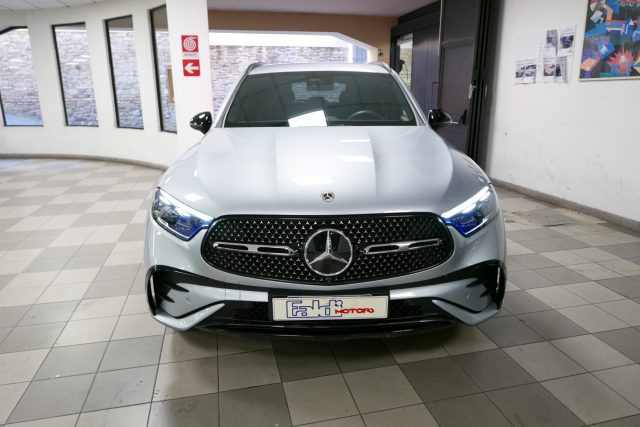Mercedes-Benz GLC 200 4Matic Mild Hybrid AMG Line Premium Pack Night - foto 3 di 4