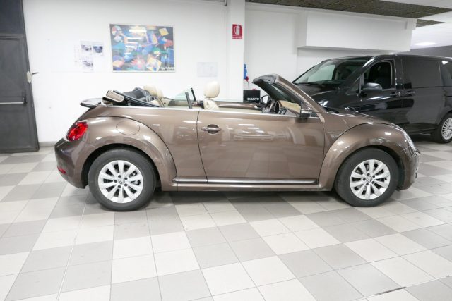 Volkswagen Maggiolino Cabrio 1.2 TSI Design DSG - foto 3 di 4