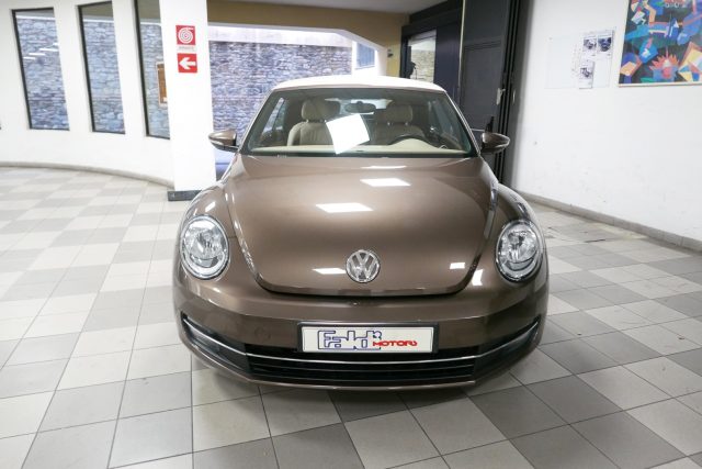 Volkswagen Maggiolino Cabrio 1.2 TSI Design DSG - foto 2 di 4