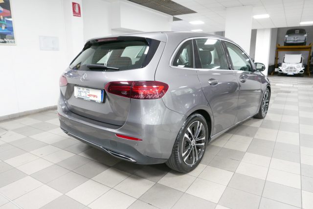 Mercedes-Benz B 180 Automatic Progressive Advanced - foto 4 di 4