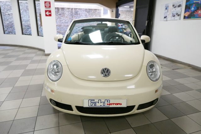 Volkswagen New Beetle 1.9 TDI 105CV Cabrio - foto 2 di 4