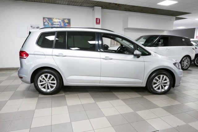 Volkswagen Touran 1.6 TDI 115 CV DSG Business BMT 7 Posti - foto 3 di 4