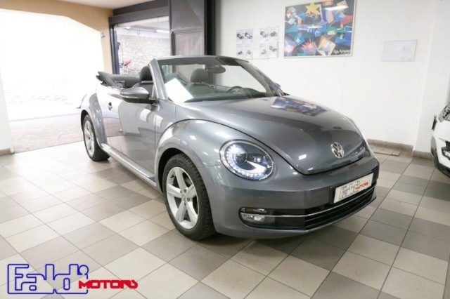 Volkswagen Maggiolino Cabrio 1.2 TSI Design, del 2014, 107.000 km, in vendita a Firenze (FI)