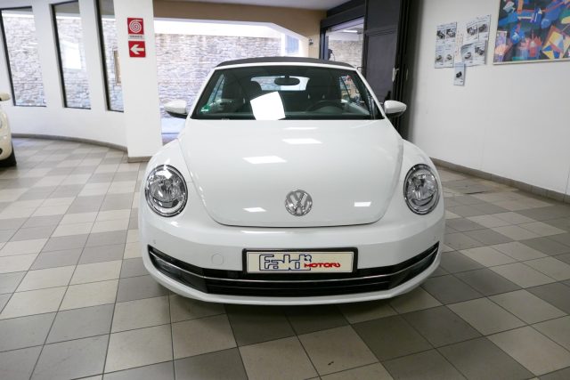 Volkswagen Maggiolino Cabrio 1.2 TSI Design - foto 2 di 4