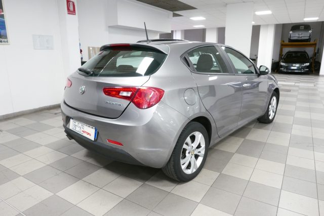 Alfa Romeo Giulietta 1.4 Turbo 120 CV GPL - foto 4 di 4